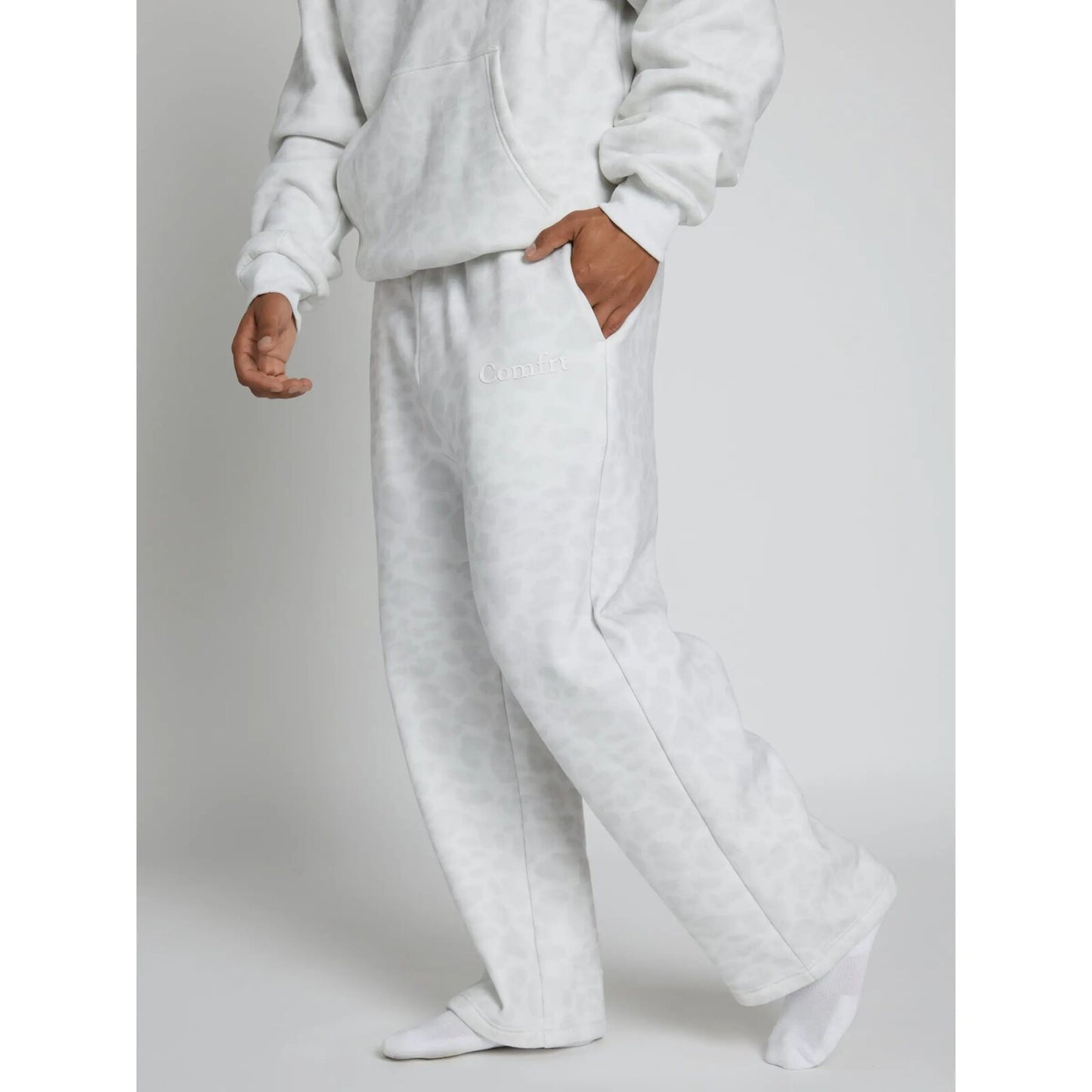 Minimalist Straight-Leg Sweatpants