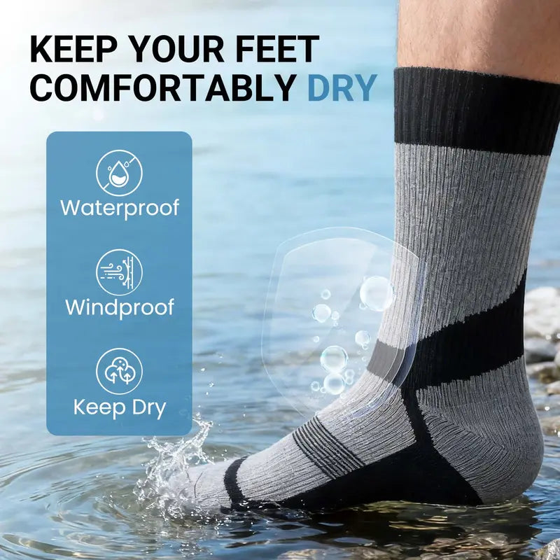 Isunie Three-Layer Outdoor Socks — Two Pairs - source design and use details