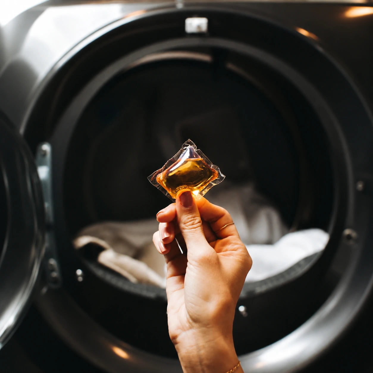 Smell Like Luxury: Premium Performance Fragrance Laundry Pods