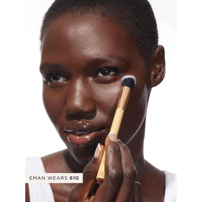 Seamless Angled Paw Concealer Brush – Flawless Precision Application