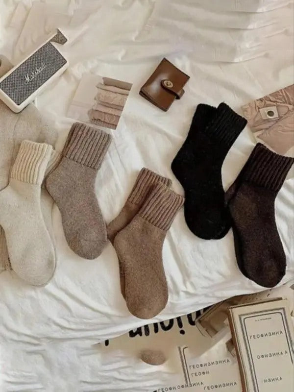[BUY 1 GET 1 FREE] Warm Mid-Calf Socks for Fall & Winter