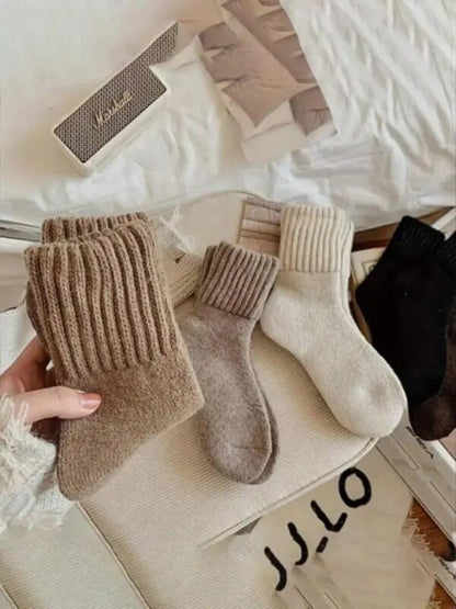 [BUY 1 GET 1 FREE] Warm Mid-Calf Socks for Fall & Winter