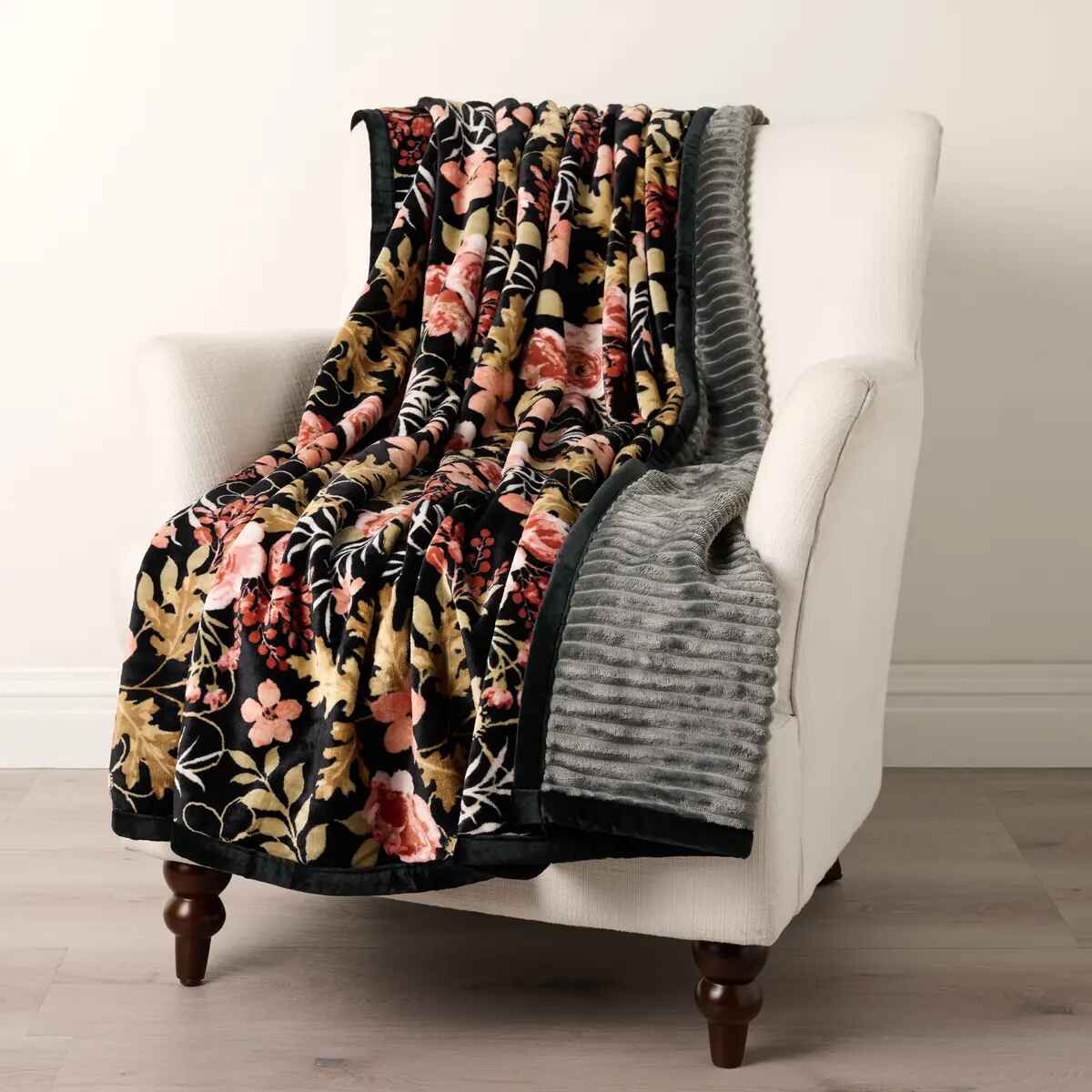 Reversible Harvest Print Ribbed Throw