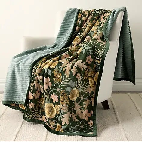 Reversible Harvest Print Ribbed Throw