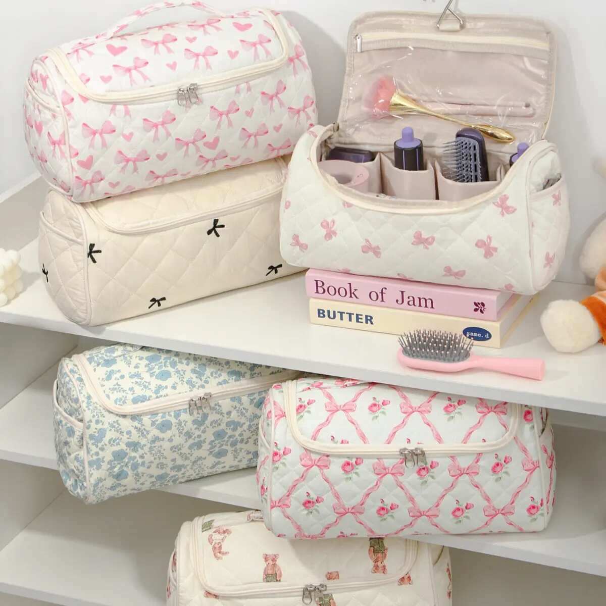 Large Quilted Travel Cosmetic Organizer