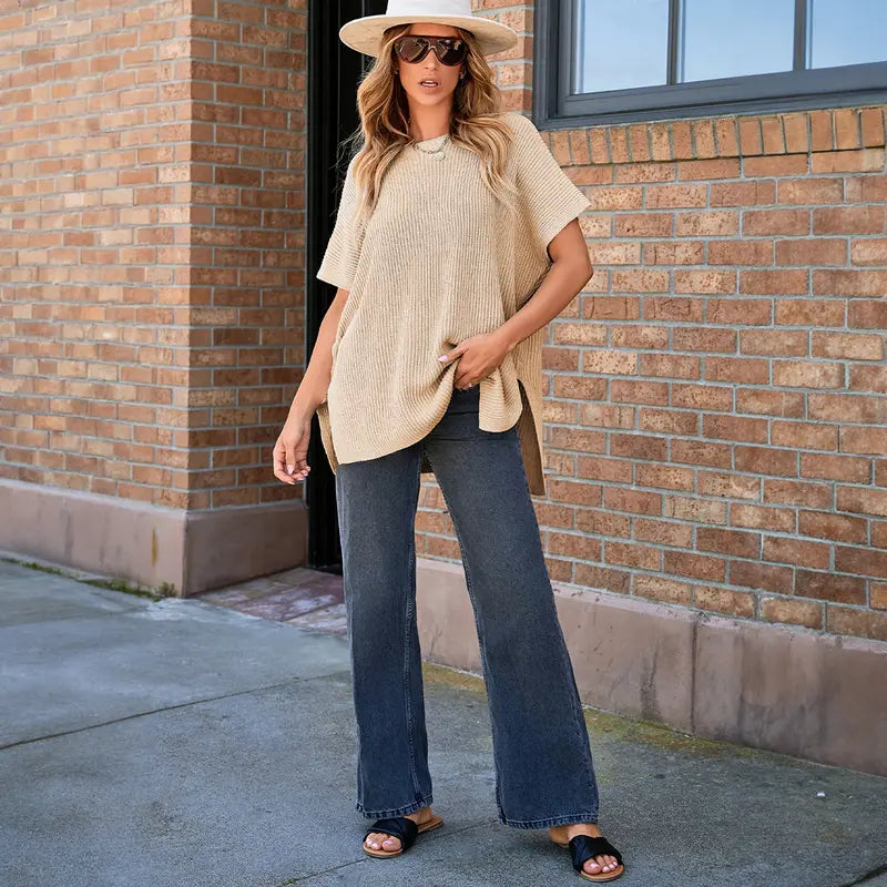 Oversized Short-Sleeve Knit Top with Split Hem - original gallery 4