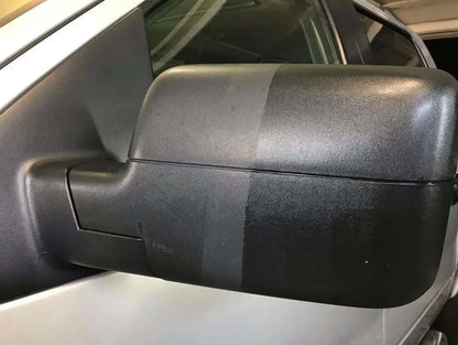 Premium Tire & Trim Gloss Dressing for Showroom Deep Black Finish